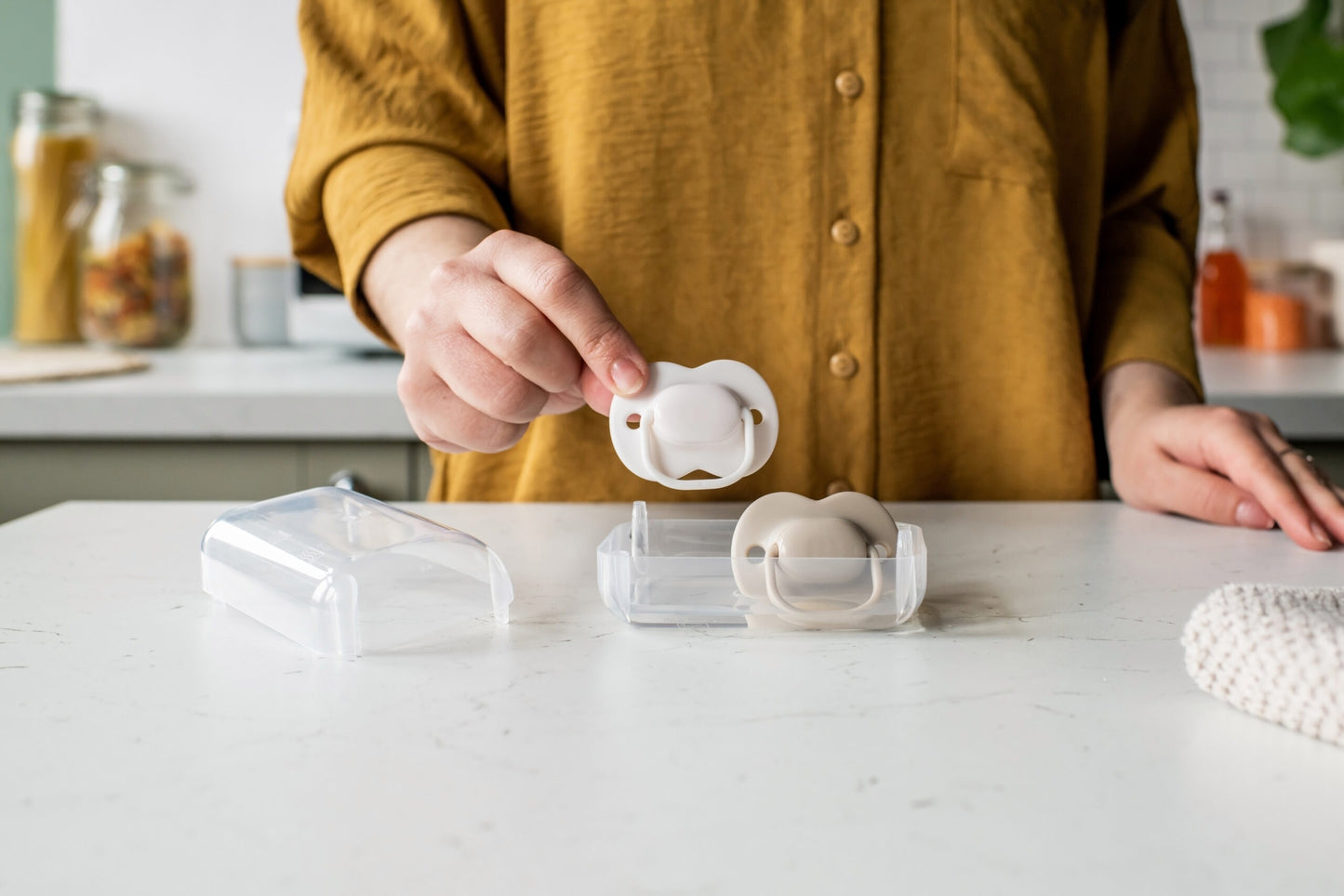 Tommee Tippee Cherry Latex Soothers 0 - 6 Months: Comfort and Care for Your Baby - Fortune Store