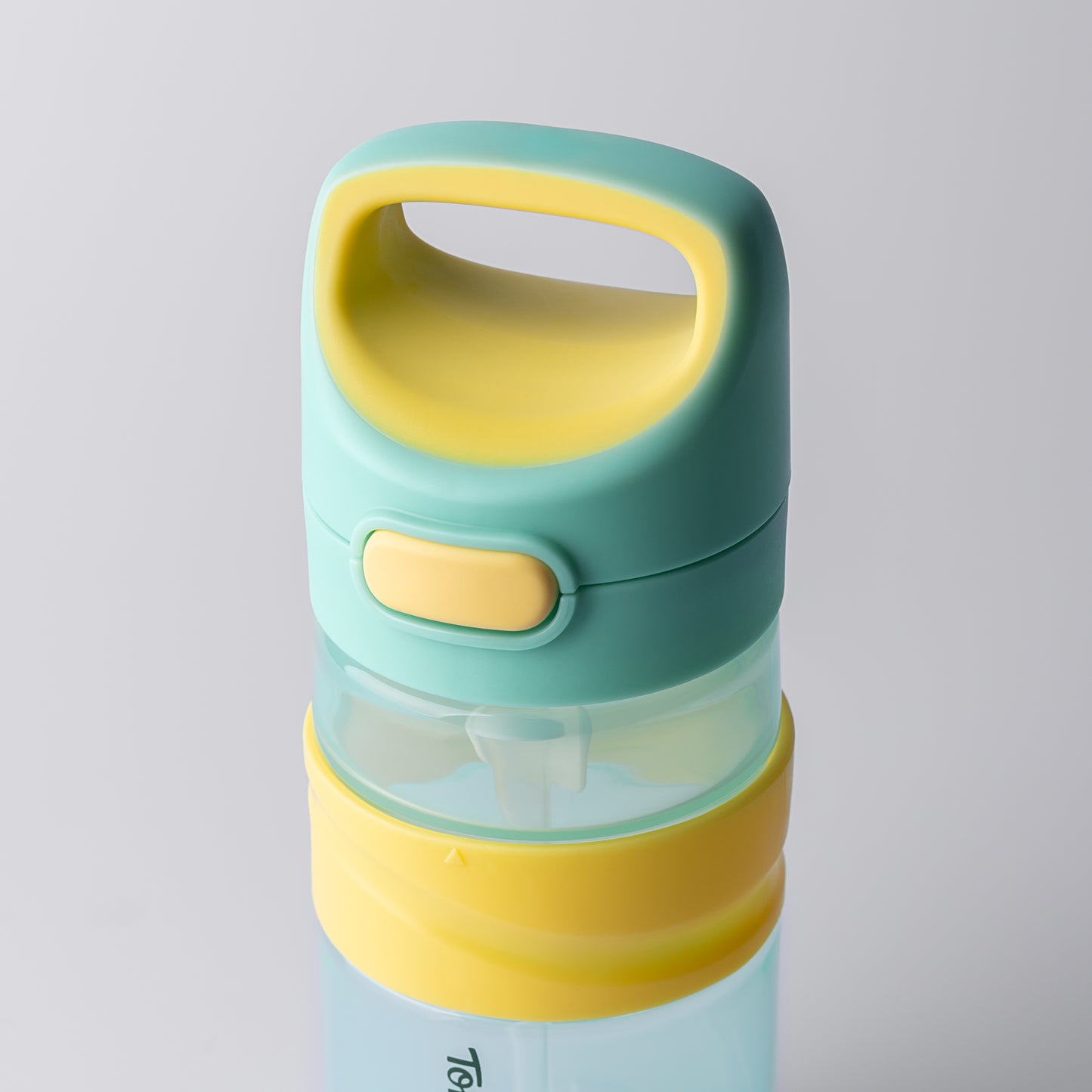 Tommee Tippee On-The-Go Straw Cup 500ml – 18 Months+ | Spill-Proof, Reusable & BPA-Free Toddler Cup