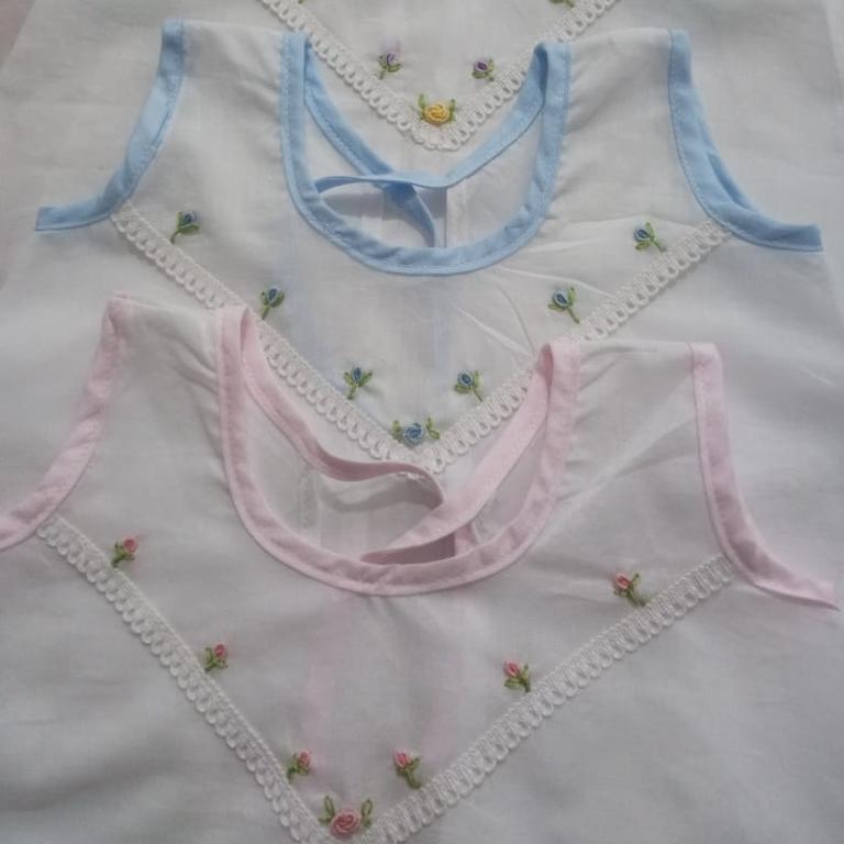 Newborn Lace Dress with Hand-Embroidered Flowers (0-4 Months) 6Pcs | Elegant Comfort for Little Wonders - Fortune Store