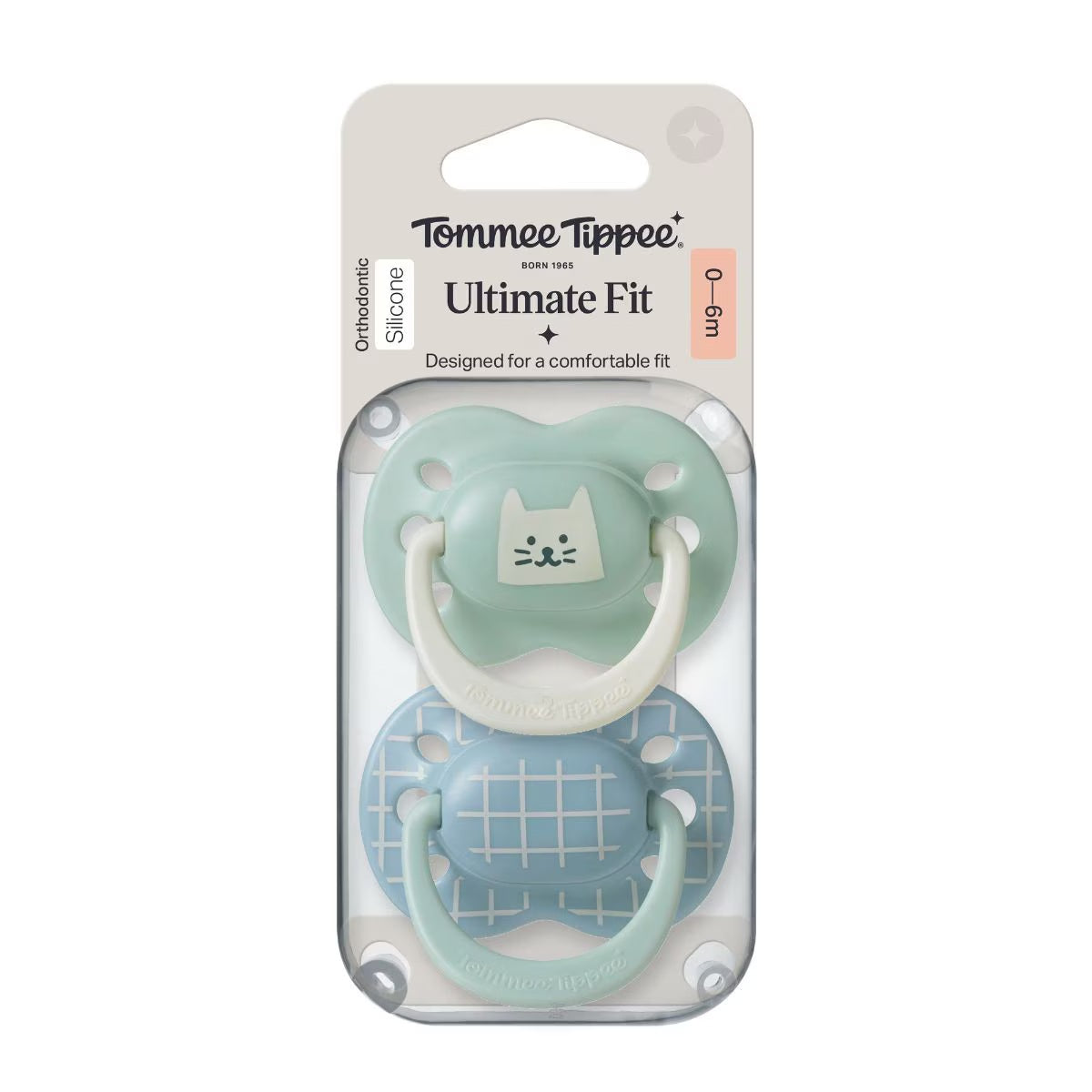 Tommee Tippee Ultimate Fit Boy Soother 0-6M Twin Pack | Contoured for Comfort Designed for Newborns